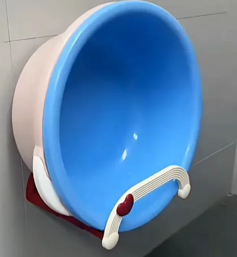 Wall-Mounted Foldable Plastic Wash Basin Holder with Secure Grip